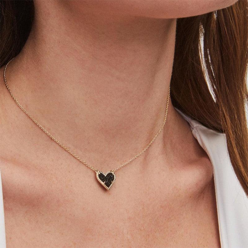 Cheky - Heart-shaped Necklace Adjustable Peach Heart Natural Stone Clavicle Chain Love Necklace For Women Valentine's Day